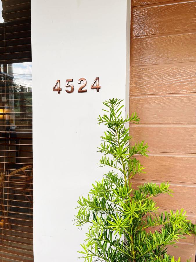 Airo Suites Makati Pasay Exterior foto